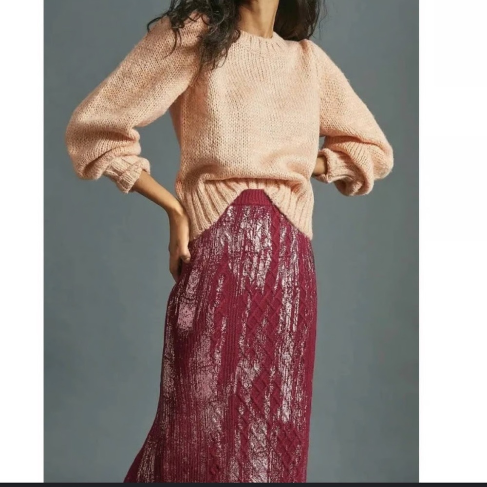 By Anthropologie Magenta Sequin
Knit Midi Pencil Skirt S